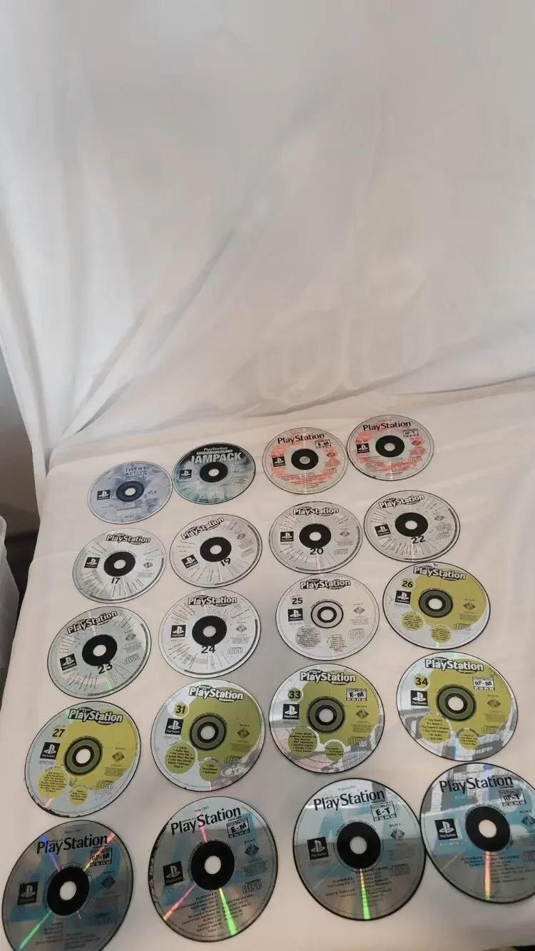 26 PS1 Demo Disc Lot Official PlayStation Magazine Jampack Sampler OPM Untested
